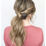 Der Pferdeschwanz mit Twist haar